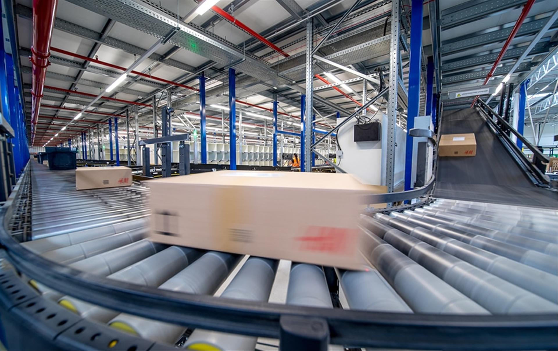 Arvato Supply Chain Solutions and H&M Group open expanded distribution center in Poland