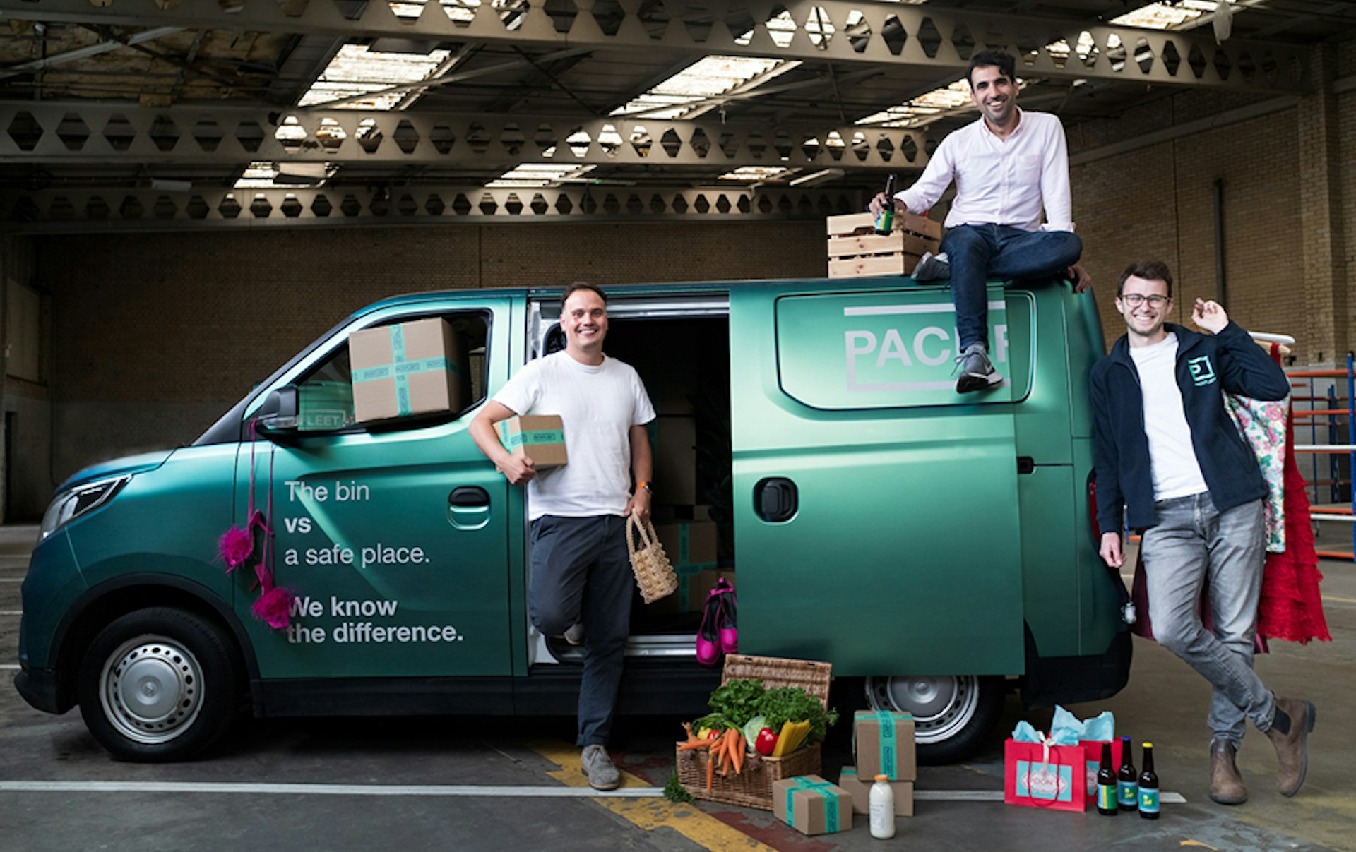 Oh Polly joins forces with all-electric courier Packfleet to provide carbon-free fashion deliveries