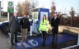 Henderson Group and bp pulse roll out a network of ultra-fast and rapid electric vehicle charging for Northern Ireland